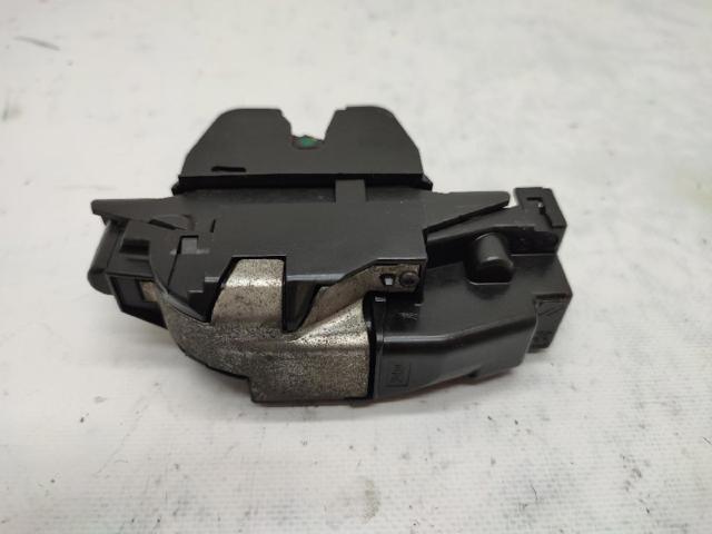 PEUGEOT 9660403980 Cerradura de maletero  en stock Valencia