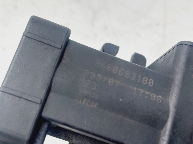 9660693180 Válvula solenoide de control de presión de sobrealimentación  disponible Burgos