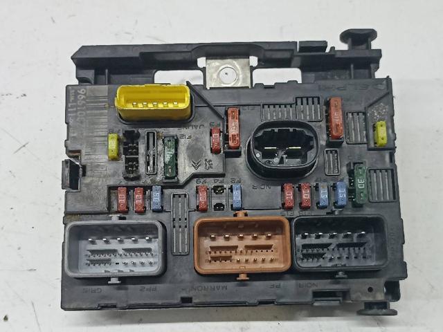 9661087080 PEUGEOT Caja de fusibles  en stock Gandía