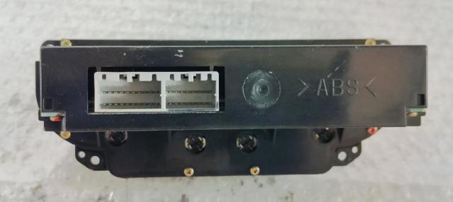 96615415 GM Unidad de control aire acondicionado  en stock Gandía