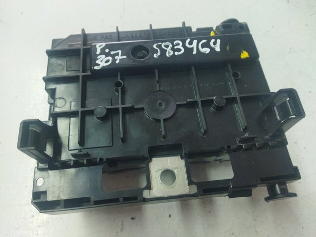 PEUGEOT 9661708280 Caja de fusibles comprar Barcelona