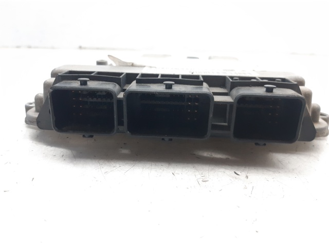 PEUGEOT 9661773380 Unidad de control del motor (ECU)  disponible Lugo