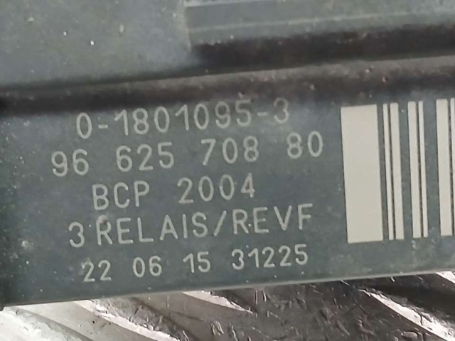 PEUGEOT 9662570880 Relé de bujías de precalentamiento  disponible España