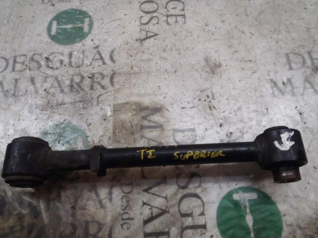 Travesaño de la suspensión trasera 96626425 OPEL