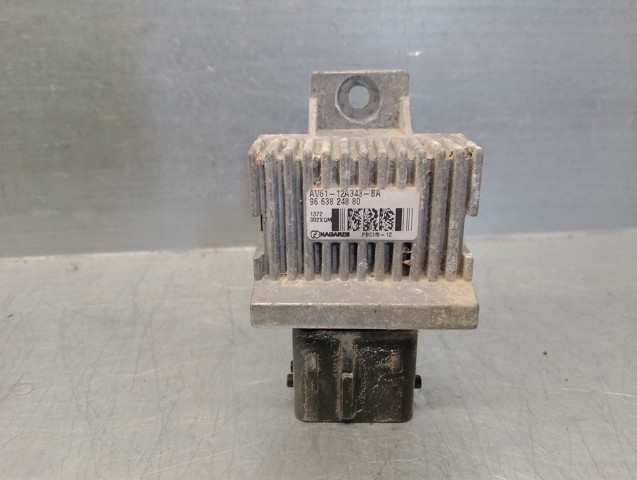 9663824880 LAND ROVER Relé de los calentadores  en stock Gandía
