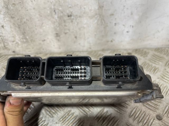 9663943980 Peugeot/Citroen