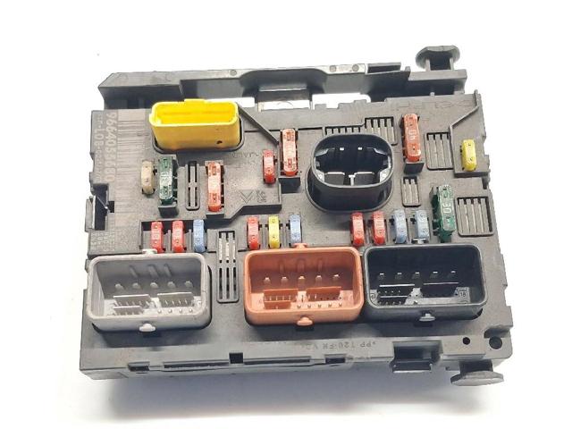 9664055680 Caja de fusibles comprar Sevilla