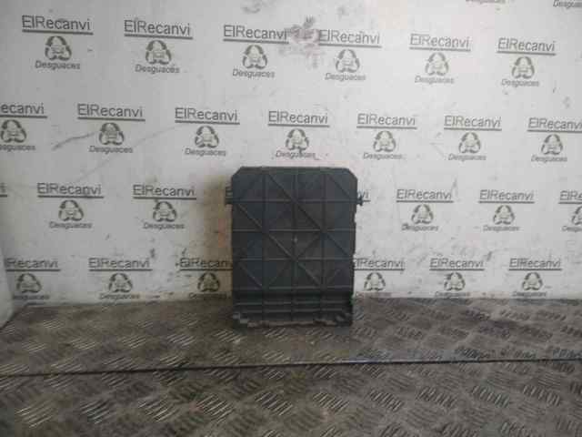9664156780 PEUGEOT Caja de fusibles  en stock Huelva