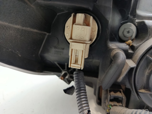 96644843 GM Faro izquierdo  comprar en Oviedo