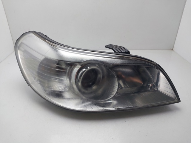 Faro delantero derecho Chevrolet Epica  (V250)