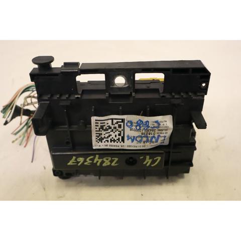 9664705880 PEUGEOT Caja de fusibles  comprar en Oviedo