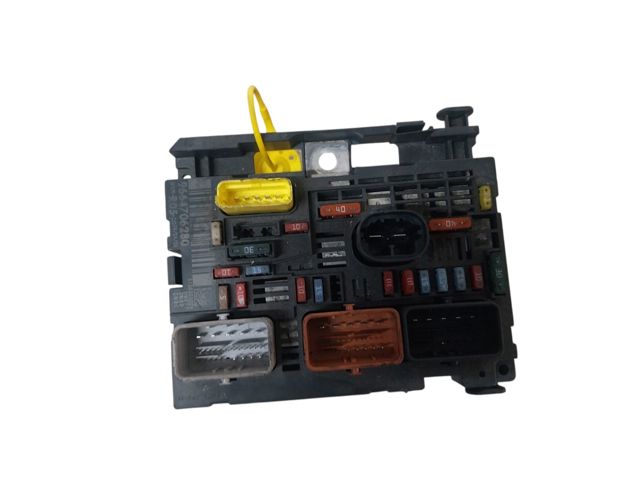 Caja reles Partner II furgoneta (2008-2018) original desde 136,49 €