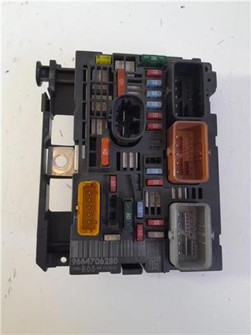 9664706280 PEUGEOT Caja de fusibles comprar Bilbao