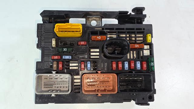 9664706280 PEUGEOT Caja de fusibles comprar Bilbao