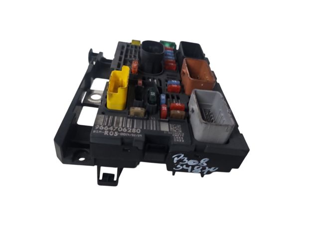 Caja fusibles Peugeot 408  desde 139,39 €