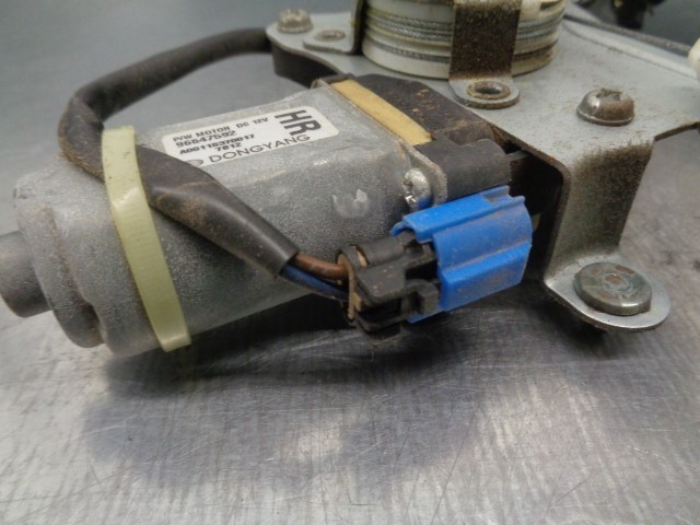 GM 96647592 Motor del elevalunas de la puerta trasera derecha comprar Barcelona