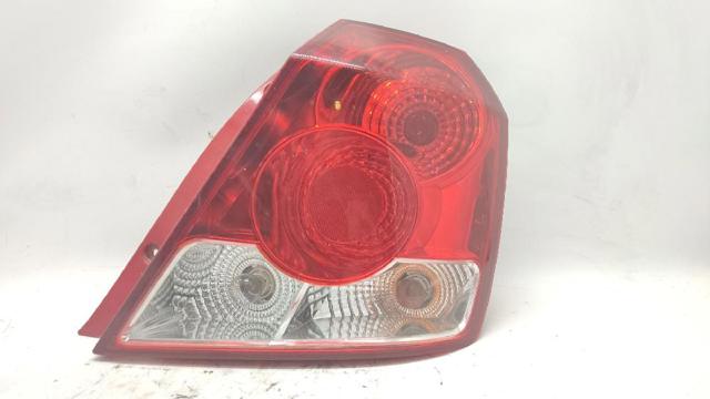 96650615 GM Piloto trasero derecho  en stock Gandía