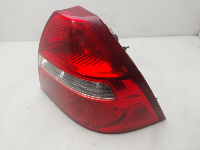 GM 96650615 Piloto trasero derecho  en stock Salamanca