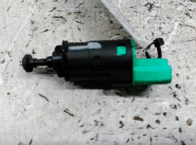 9665602380 Interruptor de luz de freno  en stock Sabadell