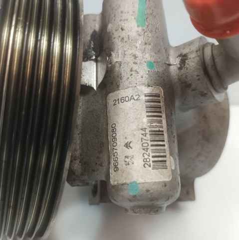 PEUGEOT 9665709080 Bomba de dirección  en stock Terrassa