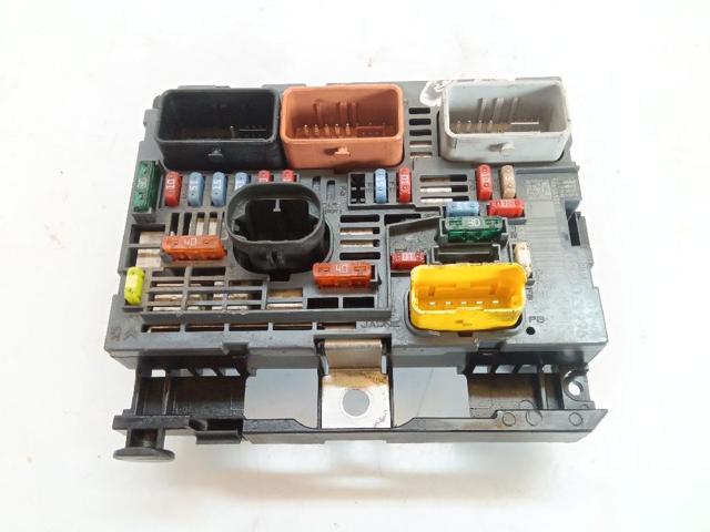 9666700480 PEUGEOT Caja de fusibles  en stock Córdoba