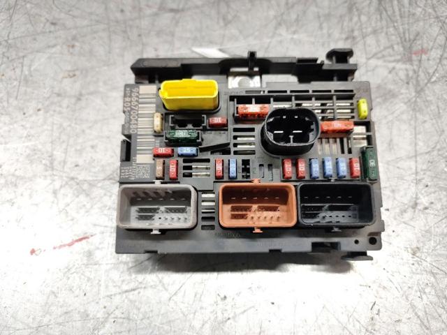 PEUGEOT 9666700480 Caja de fusibles  en stock Valencia