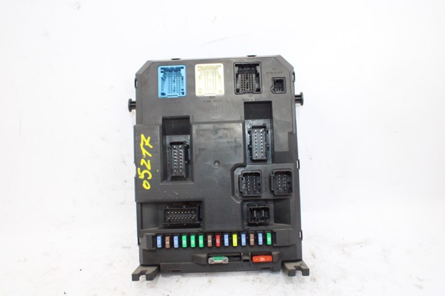 9666952280 Caja de fusibles trasera interior  en stock Castellón