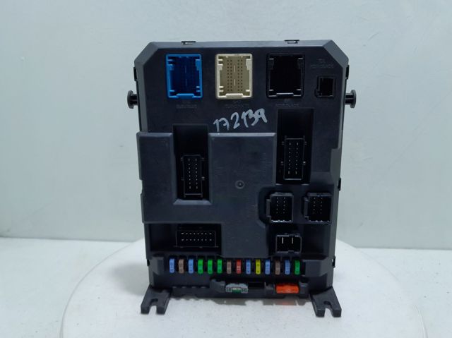 9666952380 PEUGEOT Caja de fusibles comprar Alcalá