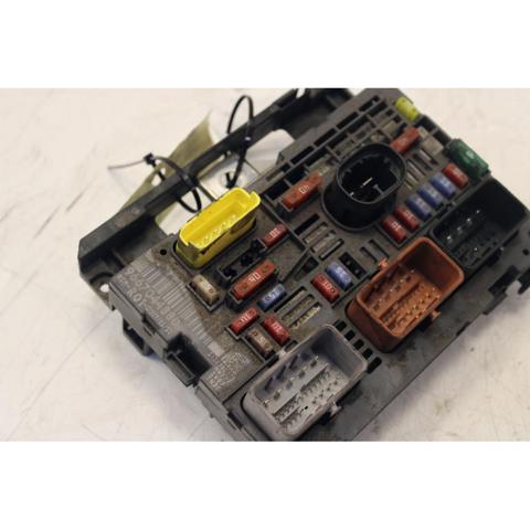 9667044880 Caja de fusibles  comprar en Pontevedra