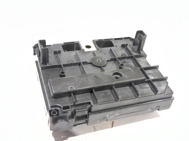 Caja de fusibles Citroen C4 UA
