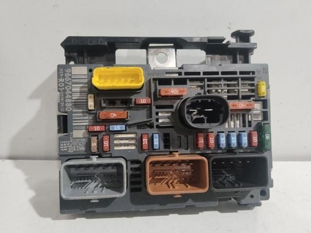 PEUGEOT 9667044880 Caja de fusibles  comprar en Murcia
