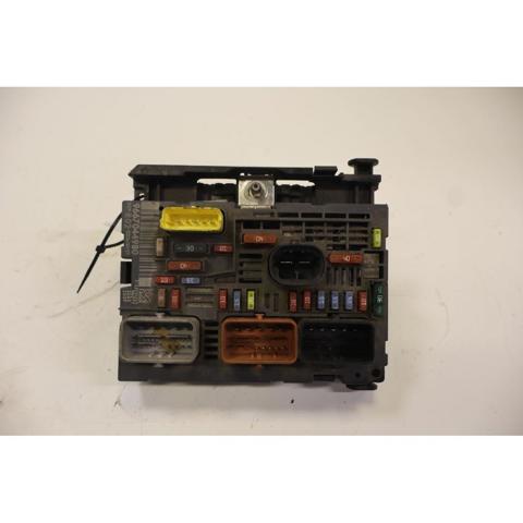 PEUGEOT 9667044980 Caja de fusibles  comprar en Albacete