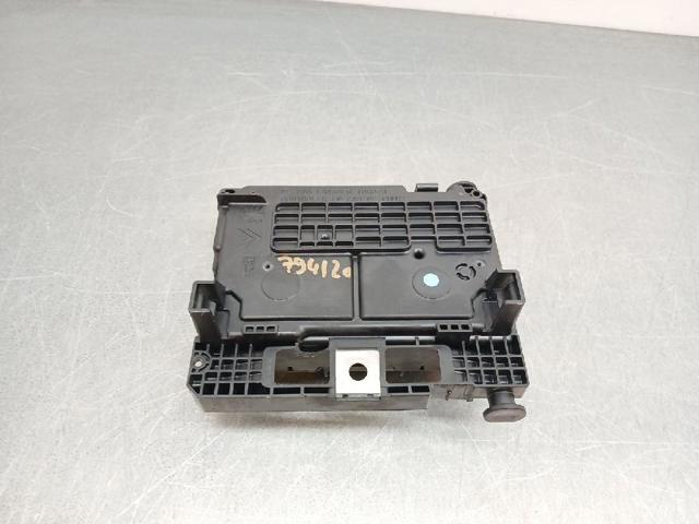 9667199680 PEUGEOT Caja de fusibles  disponible Ourense