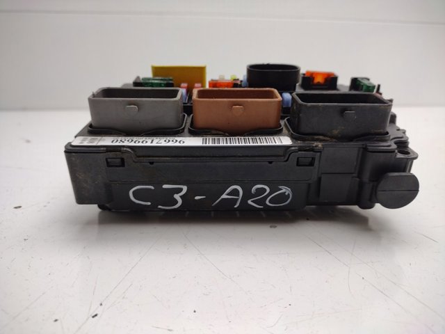 9667199680 PEUGEOT Caja de fusibles  comprar en Lleida