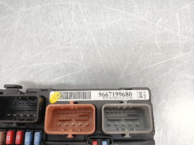 PEUGEOT 9667199680 Caja de fusibles comprar Pamplona