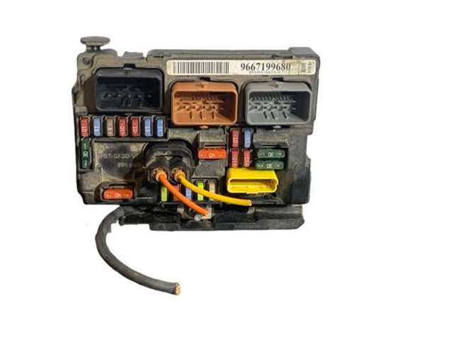 Caja fusibles Peugeot 207  desde 123,42 €