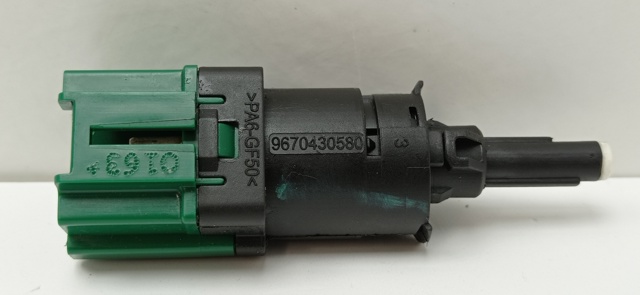 9670430580 Interruptor de luz de freno  comprar en Pontevedra