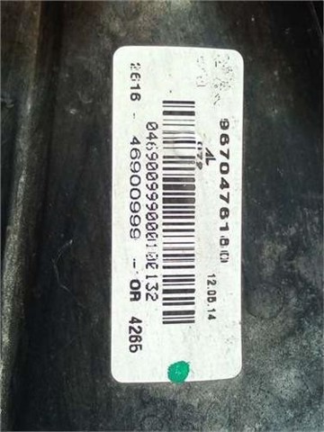 9670476180 Faro antiniebla derecho  en stock Castellón