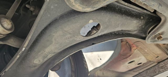 9670771480 PEUGEOT Brazo inferior derecho de la suspensión delantera comprar Alcalá