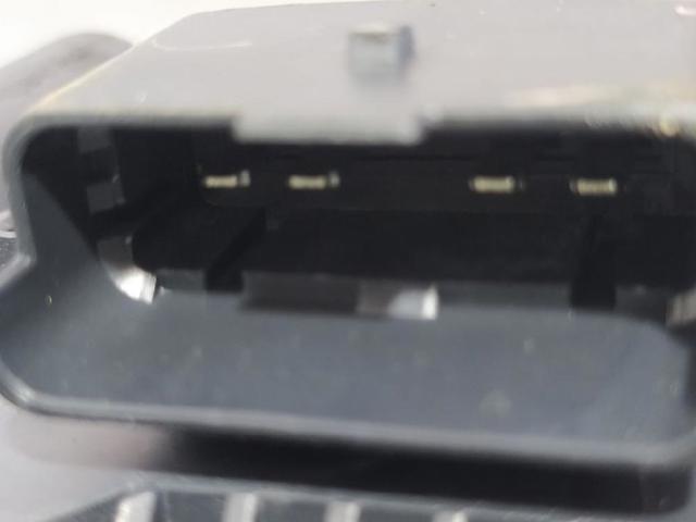PEUGEOT 9671062180 Trapezoide de limpiaparabrisas izquierdo  disponible España