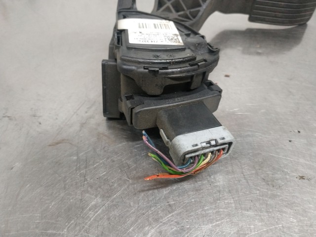 Pedal de acelerador Peugeot 208 CA, CC