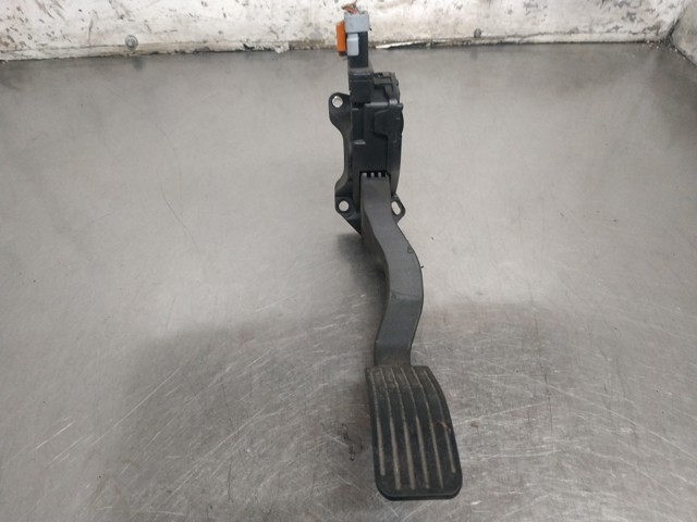 Pedal de acelerador Peugeot 208 CA, CC