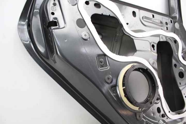 9671907580 PEUGEOT Puerta trasera izquierda  en stock Gandía