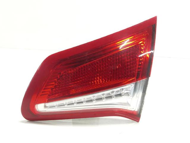 9672155480 PEUGEOT Piloto trasero interior derecho  en stock Córdoba