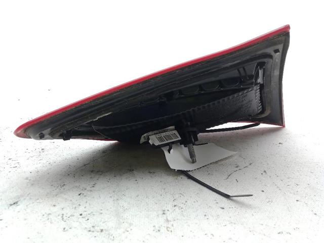 PEUGEOT 967215548001 Piloto trasero interior derecho  en stock Salamanca