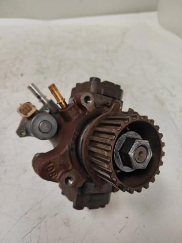 PEUGEOT 9672605380 Bomba de alta presión de combustible  disponible Lugo