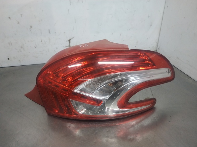 9672628380 Piloto trasero derecho comprar Sevilla