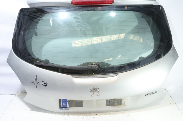 Comprar Puerta del maletero, trasera 208  CA, CC