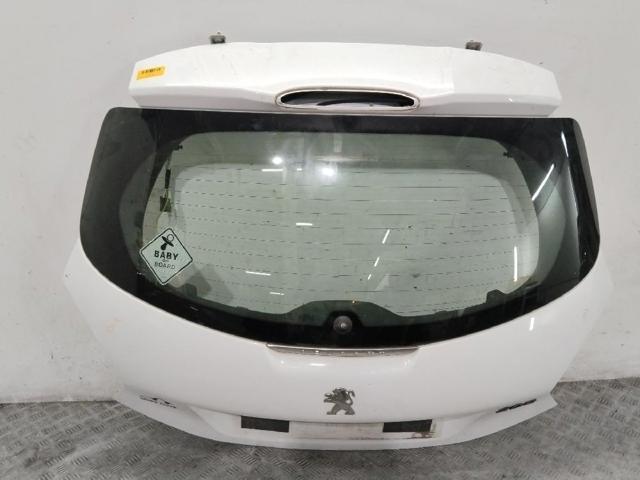 Comprar Puerta trasera del maletero (portón trasero) Peugeot 208  CA, CC a bajo precio