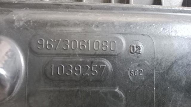 Casco de filtro de aire Peugeot 408